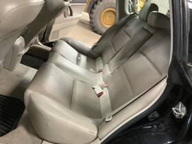 215.su1n07 Legacy 2007 Seat Rear 329022