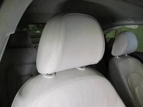 206.au1l14 Audi A4 2014 Headrest 1742668
