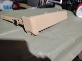 8n0881757 Audi 8n0881758 1999-2002 Tt Quattro 1.8l - Front Left Seat Trim Panel