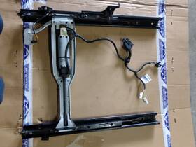 0130002630 Bmw 07-13 E92 335i 328i Xi Is Seat Frame Rail Track Motor Front Left Oem 081623b