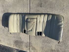 1930917 Bmw 85-88 Oem E28 528e 535 Rear Second Row Seat Upper Cushion Vinyl Black