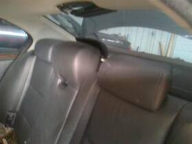 215.bm1p08 Bmw 2 Headrests Only 2nd Row 528i 2008 Seat Rear 1517252
