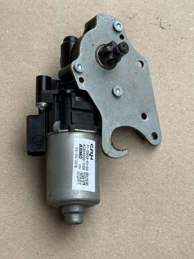 52107325531 Bmw 2014-2019 440i 428i - Front Left Tilt Seat Motor Transmission 7325531