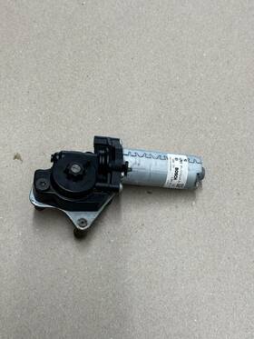 52107328697 Bmw 2014-2016 M235i F30 F32 F36 Front Right Rear Tilt Height Seat Motor 7328697