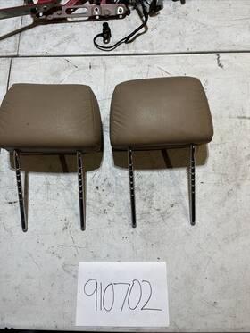 52108166155 Bmw E36 3-series Front Seat Headrest Pair Leather 1994-1999 Oem