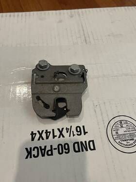 52207142262 Bmw 2006-2012 E90 335i 328i 325i Rear Right Upper Seat Latch / Lock 7142262 Oem