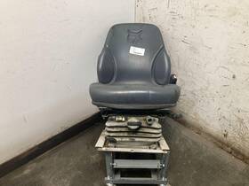 7165575 Bobcat Ct235 Seat - Used P/n