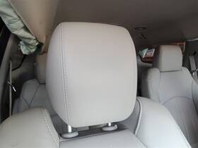 206.gm4a12 Buick Rh Passenger Side Front Headrest 2012 Enclave Sku#3903759