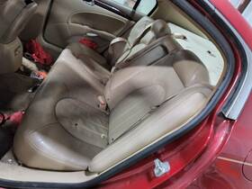 215.gm4j06 Buick Lucerne 2006 Seat Rear 2829340