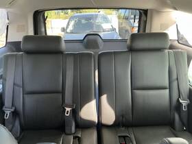 220.gm6j14 Cadillac Escalade Esv Fits 12-14 Third Row Seat 50/50 Split Bench Black Leather 862359