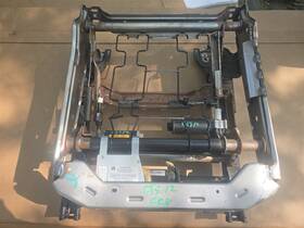 25111a51284065 Cadillac 2008-2014 Cts Front Right Passenger Side Power Seat Track Used Oem