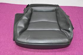 84492244 Cadillac 2017 - 2019 Xt5 Front Left Driver Side Seat Lower Cushion Black Oem