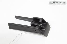 L0308057 Cadillac 2013-2019 Xts Front Left Side Seat Inner Track Cap Cover Trim Oem
