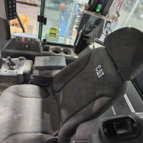 421-1227 Cat 950m Seat - Used P/n 4211227