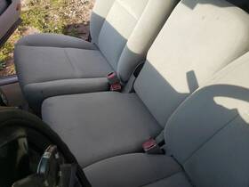 202-00168a Chevrolet Front Seat Bucket- Center Stationary Cloth Fits 07 Avalanche 1500 133864