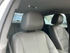 202-12736br Chevrolet Passenger Front Seat Lt Cloth And Leatherette Manual Fits 16-20 Impala 857464