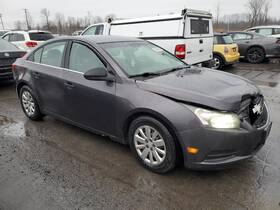 206.gm1e11 Chevrolet Cruze 2011 Headrest 8224362
