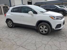 206.gm1g17 Chevrolet Trax 2017 Headrest 3742700