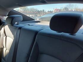 206.gm1h23 Chevrolet Malibu 2023 Headrest 3063054
