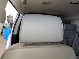 206.gm8s16 Chevrolet Rh Passenger Side Front Headrest 2016 Suburban 1500 Sku#4187079