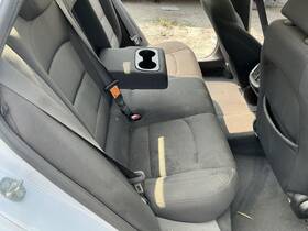 215.gm1h18 Chevrolet Rear Seat 60/40 Bench Black Cloth Fits 2018 Malibu 780867