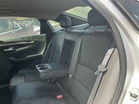 215.gm1s18 Chevrolet Impala Fits 17-20 Rear Seat Black Cloth And Leatherette Second Row 851297