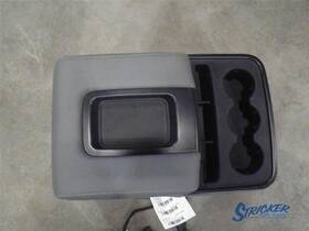 22839574 Chevrolet Silverado 1500 Pickup 2018 Front Center Seat Bucket And Bench G18050