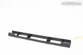 2987176 Chevrolet 2018-2023 Traverse Front Passenger Side Seat Outer Track Cover Oem