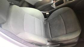 Chevrolet 447905 Used Front Right Seat Fits 2017 Cruze Cloth Manual