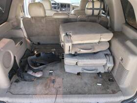 7154280 Chevrolet Used Seat Fits 2005 Tahoe Grade A