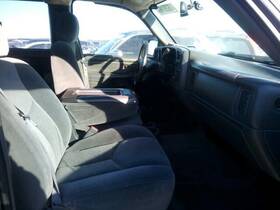88940282 Chevrolet Used Front Right Seat Fits 2005 Silverado 2500 Pickup Bucket And Benc