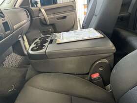 202-00170a Chevrolet Truck Center Jump Seat Console Fits 07-14 Sierra 2500 Pickup