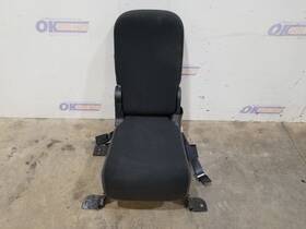 202-00560a Chevrolet Truck 10 2010 Chevy Silverado 1500 Ls Front Center Seat With Flip Up Console Black Clo