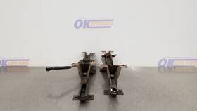 202.gm8671 Chevrolet Truck 1971 Chevy C20 Custom Seat Track Set Pair
