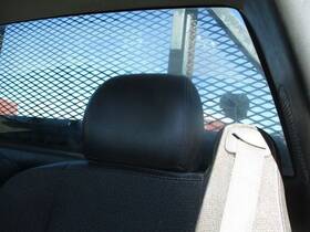 206.gm8o04 Chevrolet Truck Silverado 3500 2004 Headrest 1604637