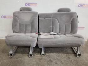 215.gm8299 Chevrolet Truck 99 1999 Chevy Tahoe Ls Rear Seat Assembly Gray Cloth