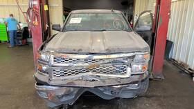 215.gm8m15 Chevrolet Truck Silvrdo15 2015 Seat Rear 963620