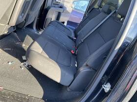 215.gm8m21 Chevrolet Truck Silvrdo15 2021 Seat Rear 4586638