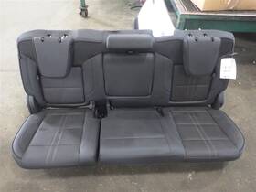 215.gm8m23 Chevrolet Truck 2023 Silverado 1500 High Country Rear Bench 1717162