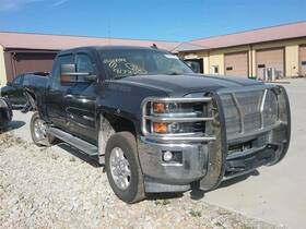 215.gm8n15 Chevrolet Truck Silverado 2500 2015 Seat Rear 1456636