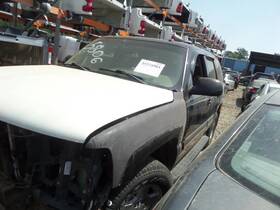 220.gm8b04 Chevrolet Truck Tahoe 2004 Third Seat Station Wagon Van 133505