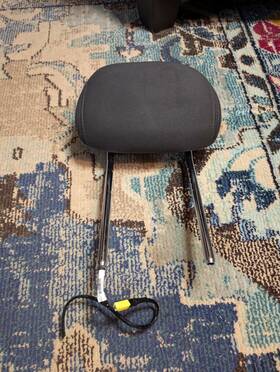 1us39dx9aa Chrysler 10-14 Dodge Avenger 200 Front Active Head Rest Headrest Black Cloth
