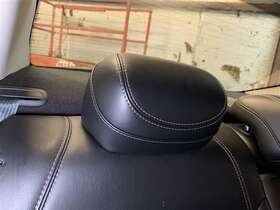 Chrysler 200 2015 Headrest