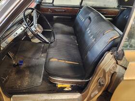 202.ch1s67 Chrysler Front Bench Seat For Recover 4 Door Ht Fits 1967 New Yorker 1216294