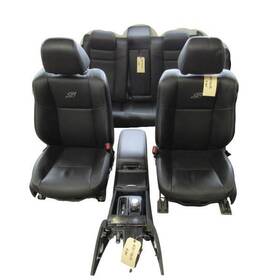 202.ch1t22 Chrysler 20 22 21 3.6 Front Rear Seats Black Leather S Console Heated Ventilated 2020-22 300