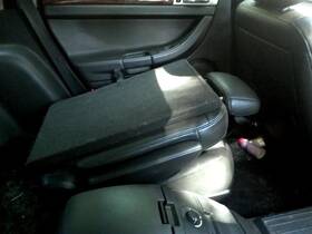 215.ch1e04 Chrysler Pacifica 2004 Seat Rear 147298