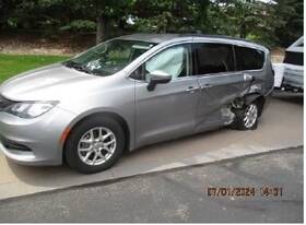 215.ch9420 Chrysler Voyager 2020 Seat Rear 4300691
