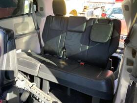 220.ch1614 Chrysler Town Coun 2014 Third Seat Station Wagon Van 1307598