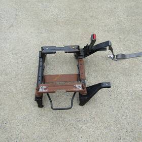 05080967aa Dodge 03 04 05 Ram Quad Cab Passenger Front Manual Seat Track Base Rh Oem