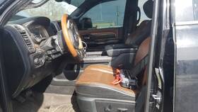 200.ch8o19 Dodge Truck 19 Ram 3500 Longhorn Interior Seat Set Front And Rear